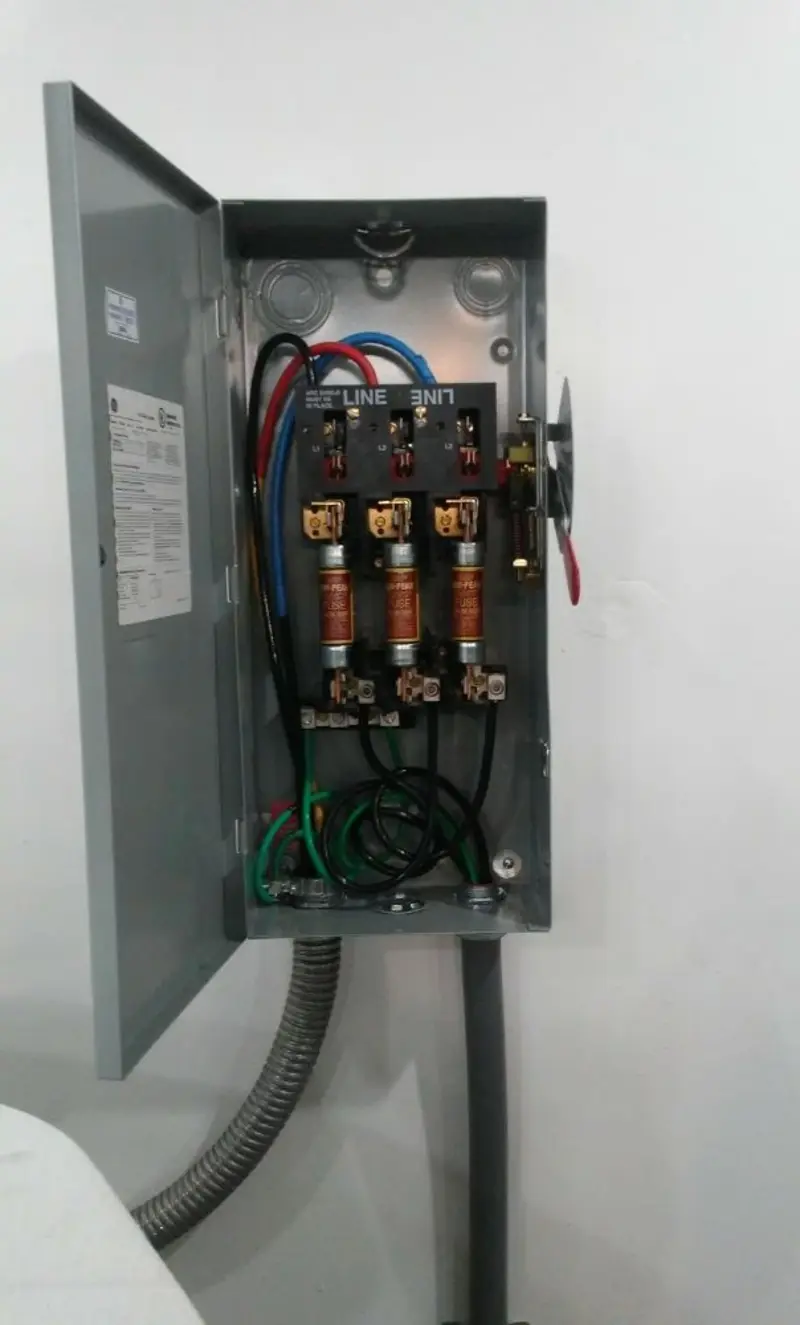 Three-phase disconnect switch installed for Electrical Wiring & Rewiring in Applewood